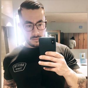 Meet your Posher, Alex